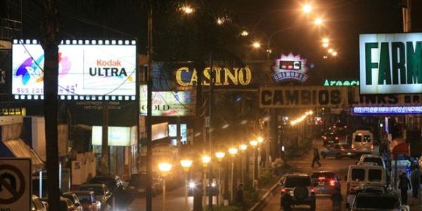 By Night Argentina